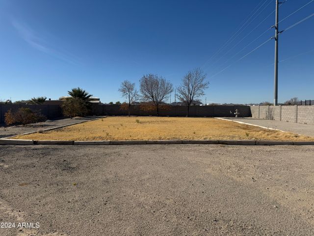 66326 65TH Street, Salome, AZ 85348