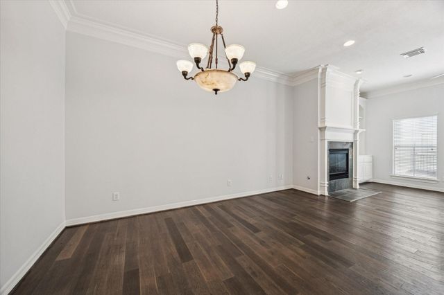 5208 Blossom Street 5, Houston, TX 77007