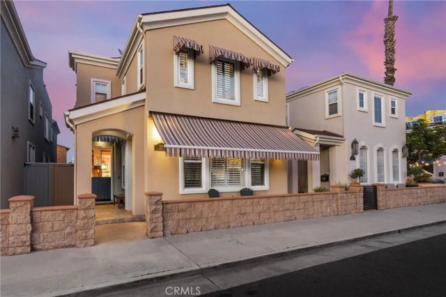 208 E Balboa, Newport Beach, CA 92661