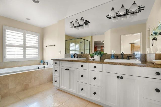 208 E Balboa, Newport Beach, CA 92661