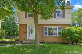 1925 Emerald Avenue Ne, City Of Grand Rapids, MI 49505