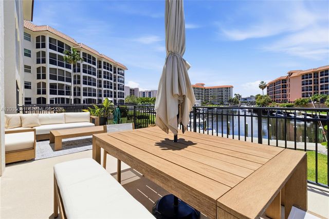 2871 N Ocean Boulevard M126, Boca Raton, FL 33431