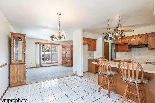 37440 N Lake Shore Drive, Lake Villa, IL 60046