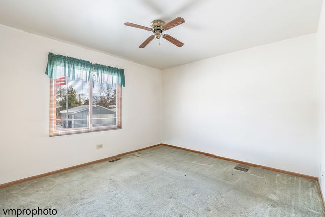 37440 N Lake Shore Drive, Lake Villa, IL 60046