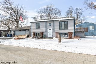 37440 N Lake Shore Drive, Lake Villa, IL 60046