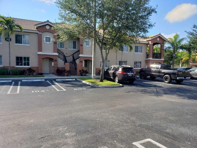 3512 Briar Bay Boulevard 105, West Palm Beach, FL 33411
