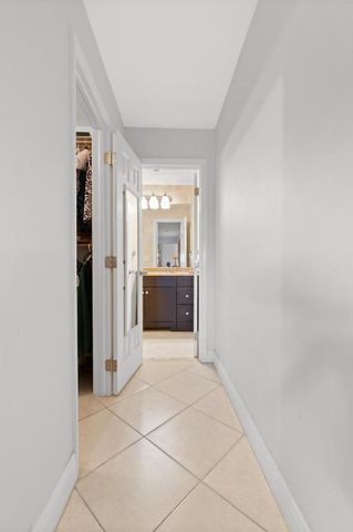 2081 SW 12th Avenue, Boynton Beach, FL 33426