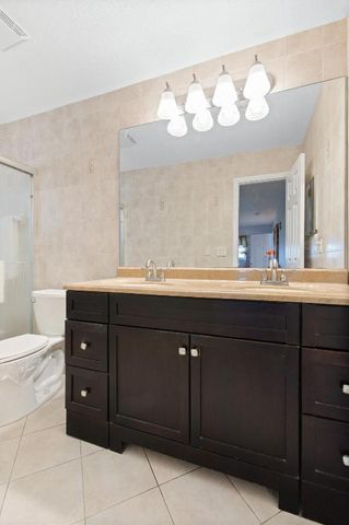 2081 SW 12th Avenue, Boynton Beach, FL 33426