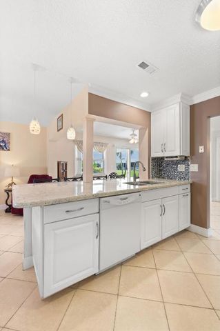 2081 SW 12th Avenue, Boynton Beach, FL 33426