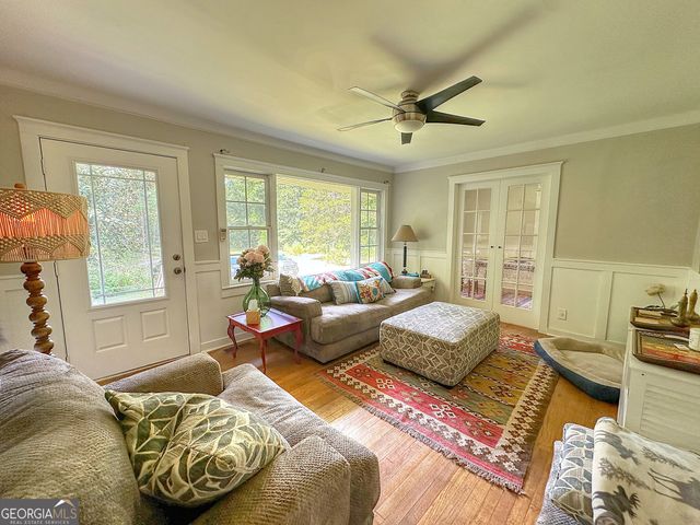 1363 Old Chipley Road, Pine Mountain, GA 31822
