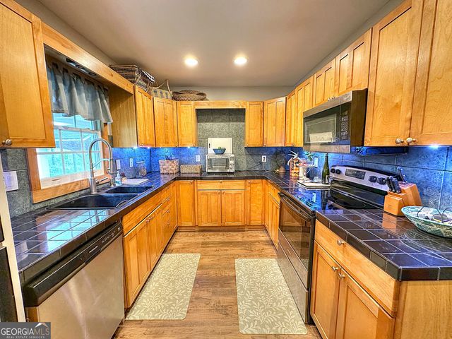 1363 Old Chipley Road, Pine Mountain, GA 31822
