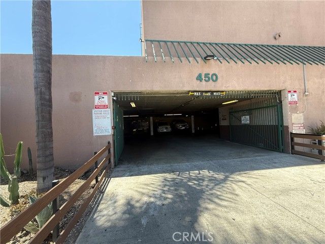 450 E 4th Street 207, Santa Ana, CA 92701
