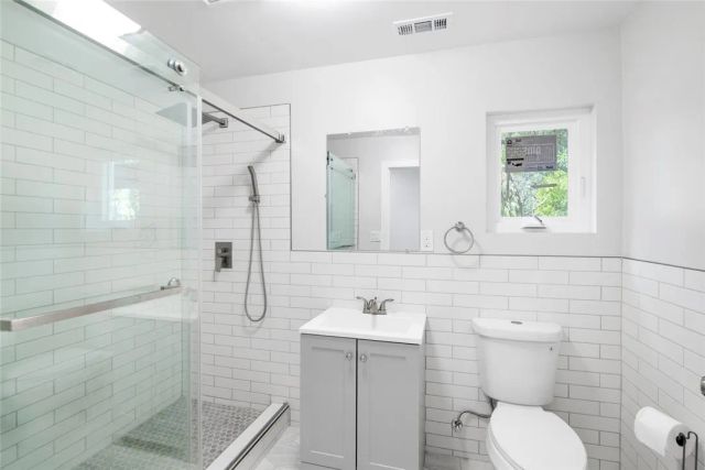 6652 Palm Avenue, Riverside, CA 92506