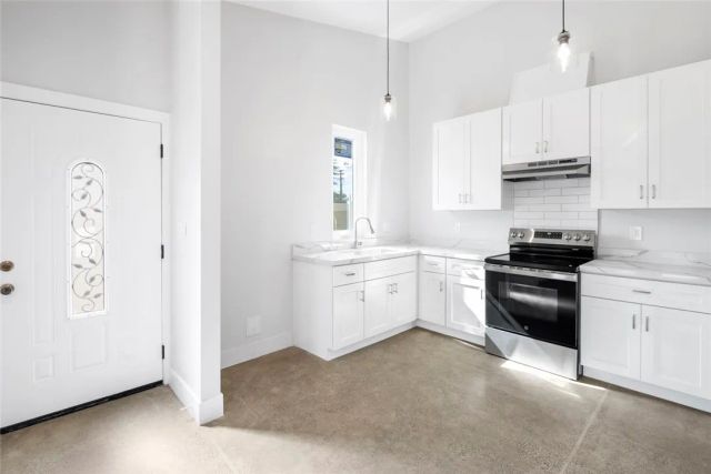 6652 Palm Avenue, Riverside, CA 92506