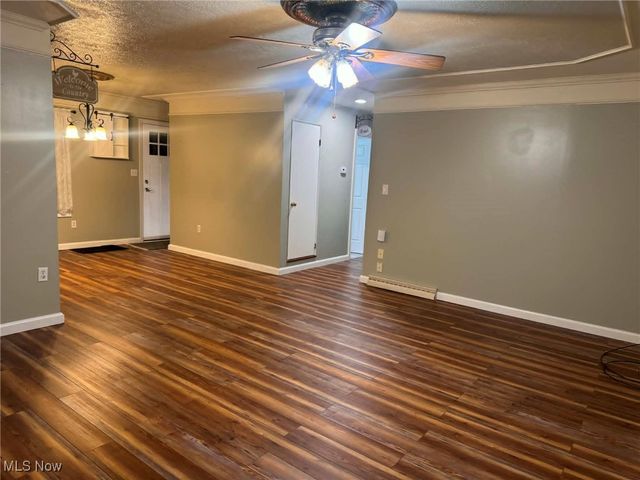 806 Bantam Ridge Road, Wintersville, OH 43953