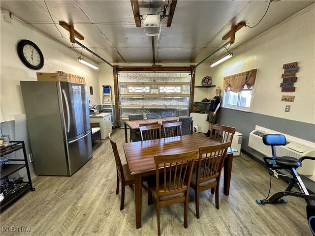 806 Bantam Ridge Road, Wintersville, OH 43953