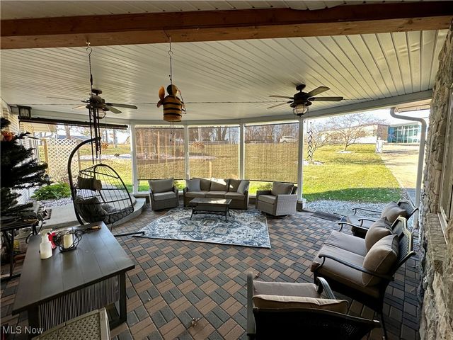 806 Bantam Ridge Road, Wintersville, OH 43953