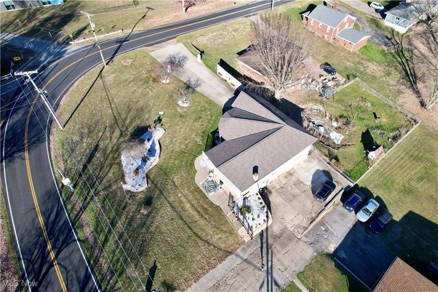 806 Bantam Ridge Road, Wintersville, OH 43953