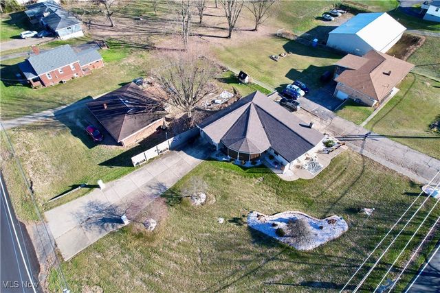 806 Bantam Ridge Road, Wintersville, OH 43953