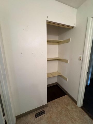 1709 COVENTRY, Millville, NJ 08332