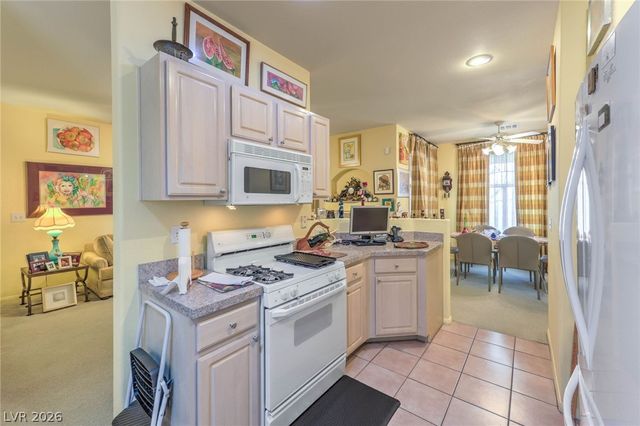101 Breezy Tree Court 203, Las Vegas, NV 89145