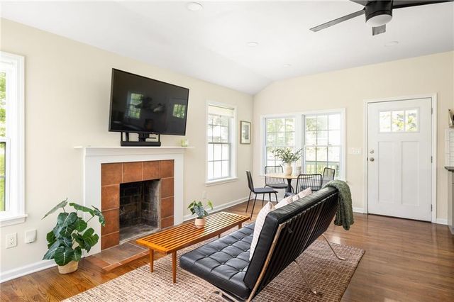 1568 Wellswood SE Drive, Atlanta, GA 30315