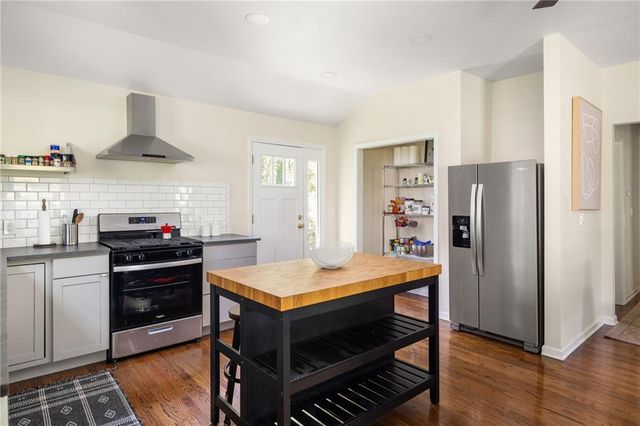 1568 Wellswood SE Drive, Atlanta, GA 30315