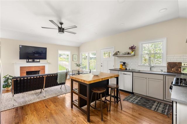 1568 Wellswood SE Drive, Atlanta, GA 30315