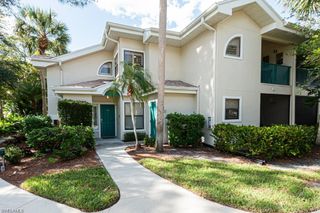 55 Emerald Woods DR C8, Naples, FL 34108
