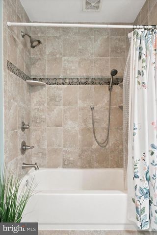 276 ELLIS RD, Havertown, PA 19083