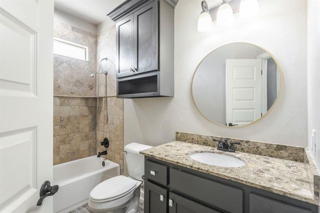 221 Stephany Drive, Piedmont, OK 73078