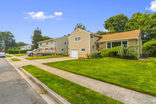 1791 Chaladay Lane, East Meadow, NY 11554