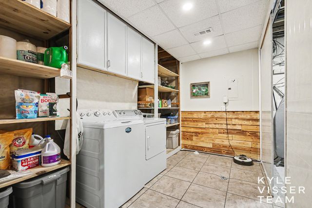 1156 Cumberland Avenue Se, Vergennes Twp, MI 49331