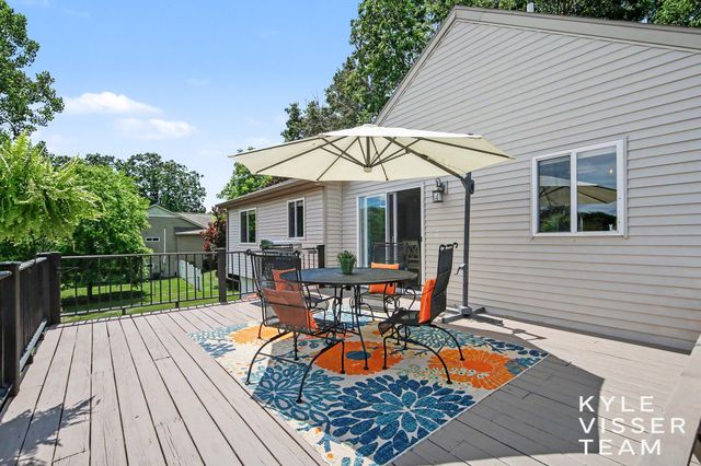 1156 Cumberland Avenue Se, Vergennes Twp, MI 49331