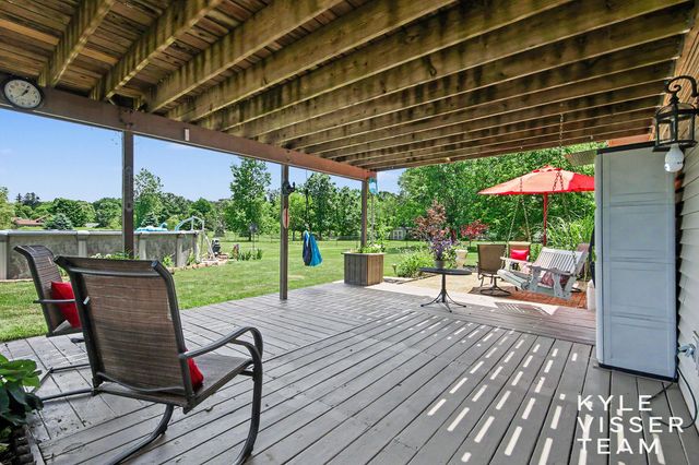 1156 Cumberland Avenue Se, Vergennes Twp, MI 49331