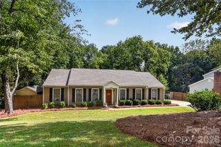 622 Silversmith Lane, Charlotte, NC 28270