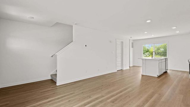 512 Adirondack Court, Joliet, IL 60436