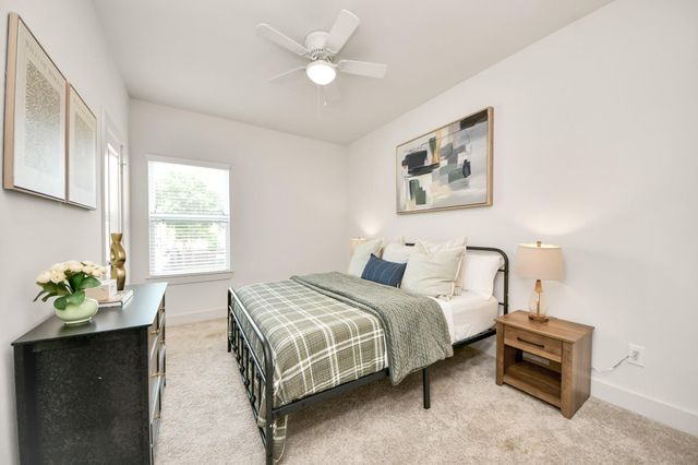 9448 Kerrwood Lane, Houston, TX 77080
