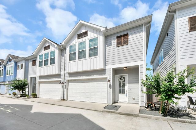 9448 Kerrwood Lane, Houston, TX 77080
