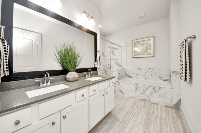 9448 Kerrwood Lane, Houston, TX 77080