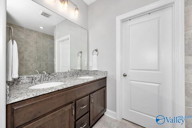 8114 Goose Ridge Drive, Owens Cross Roads, AL 35763