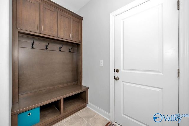 8114 Goose Ridge Drive, Owens Cross Roads, AL 35763
