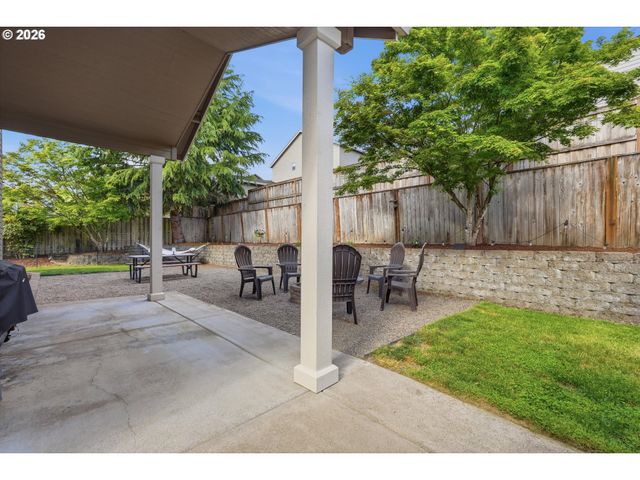 346 Sw MT MAZAMA St, Mc Minnville, OR 97128