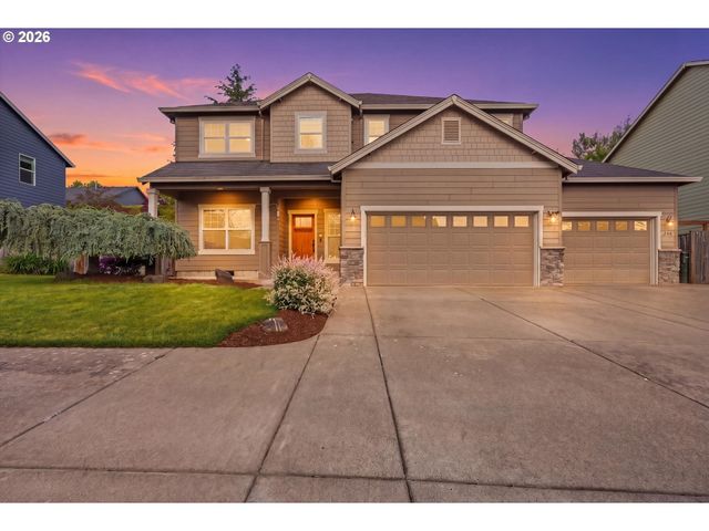 346 Sw MT MAZAMA St, Mc Minnville, OR 97128