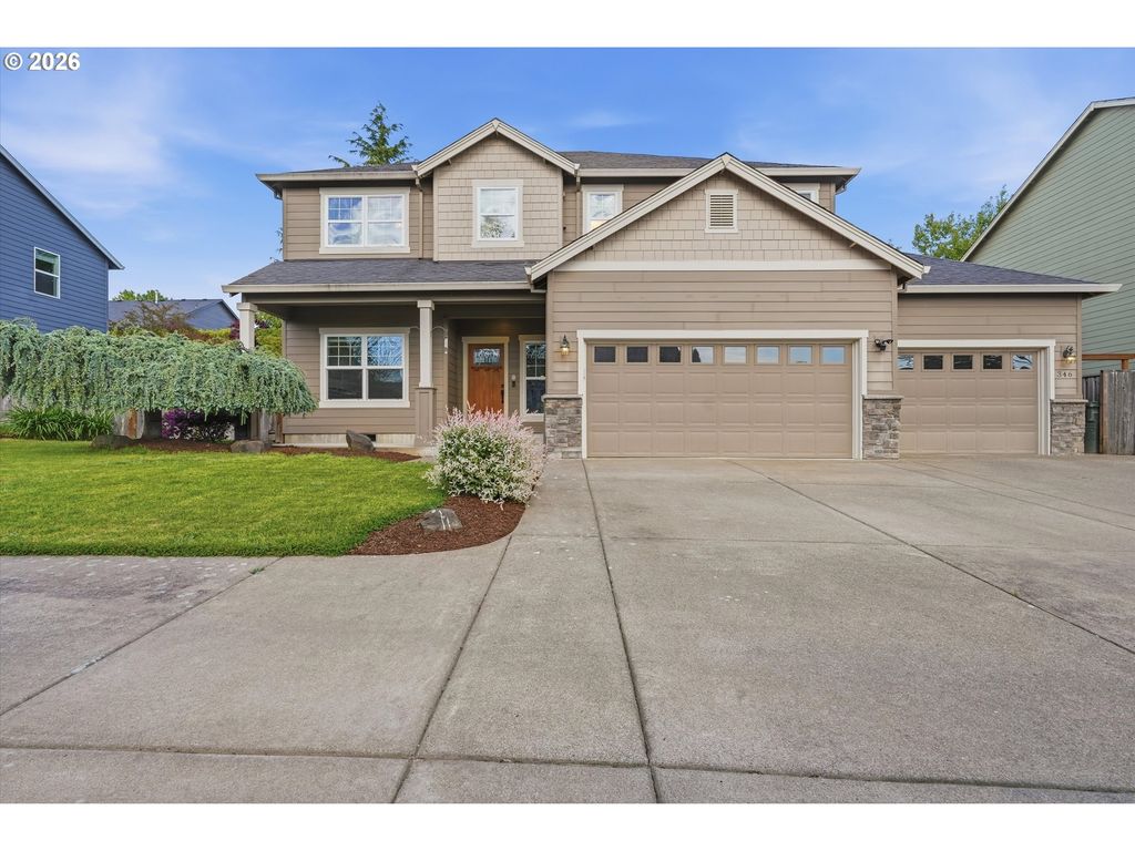 Image 1 of property listing at 346 Sw MT MAZAMA St, Mc Minnville, OR 97128