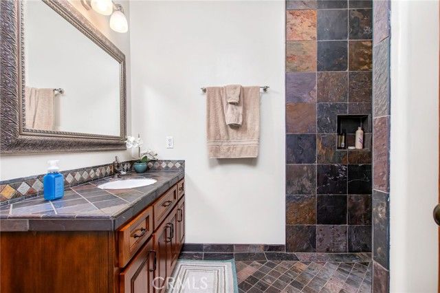 34135 Cameron, Sage, CA 92544