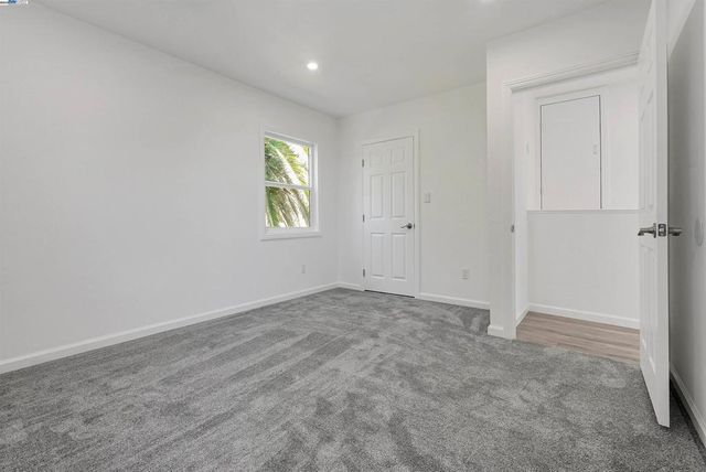 9431 Thermal St, Oakland, CA 94605