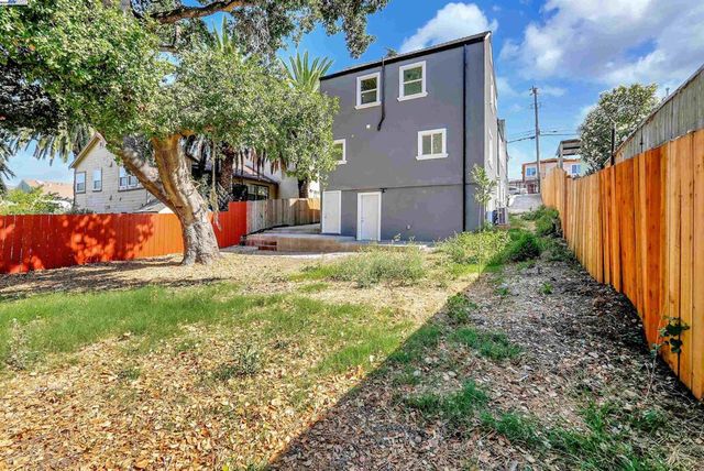 9431 Thermal St, Oakland, CA 94605