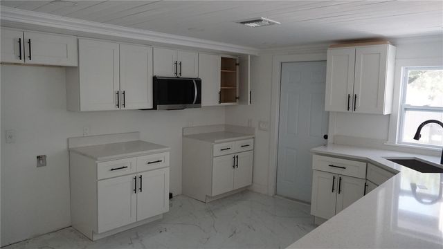 177 DOWLING AVENUE NE, Port Charlotte, FL 33952