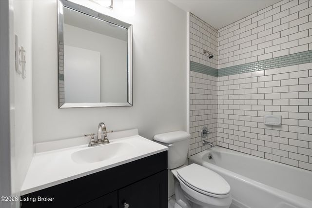 1040 Cherokee Rd E4, Louisville, KY 40204